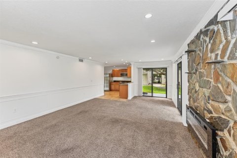 Condo in Sarasota, Florida, 2 bedrooms № 2203431 - photo 5