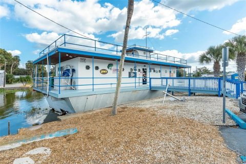 Immobilier commercial à vendre à Tavares, Floride: 175.59 m2 № 2377534 - photo 25