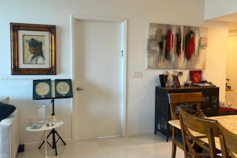 Купить кондоминиум в Майами, Флорида 1 спальня, 91.42м2, № 1923171 - фото 9