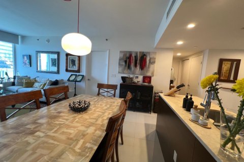 Купить кондоминиум в Майами, Флорида 1 спальня, 91.42м2, № 1923171 - фото 12