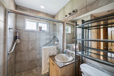 House in Fort Lauderdale, Florida 2 bedrooms, 120.59 sq.m. № 1814668 - photo 18