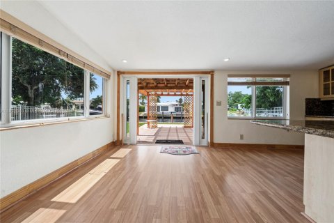 House in Fort Lauderdale, Florida 2 bedrooms, 120.59 sq.m. № 1814668 - photo 27