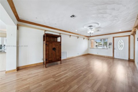 House in Fort Lauderdale, Florida 2 bedrooms, 120.59 sq.m. № 1814668 - photo 15