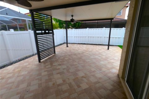 Купить виллу или дом в Мирамар, Флорида 4 спальни, 210.24м2, № 1925232 - фото 22