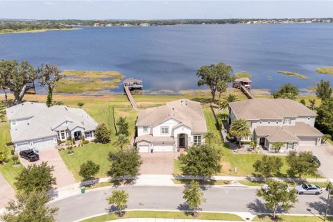 House in Winter Garden, Florida 5 bedrooms, 488.02 sq.m. № 1722443 - photo 5