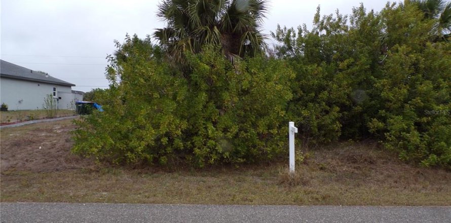 Land in North Port, Florida № 2165488