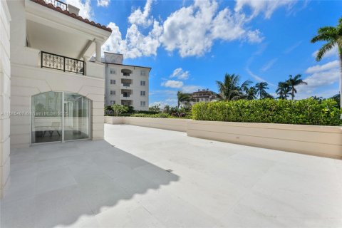 Condo in Miami Beach, Florida, 4 bedrooms  № 1763794 - photo 26