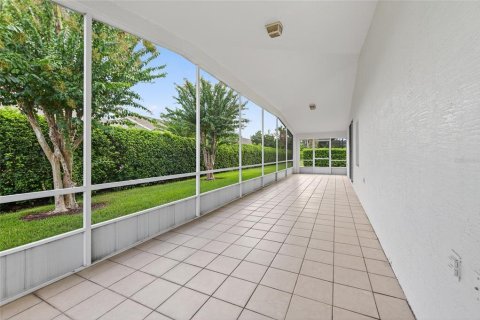 House in Port Orange, Florida 3 bedrooms, 180.42 sq.m. № 2316667 - photo 29