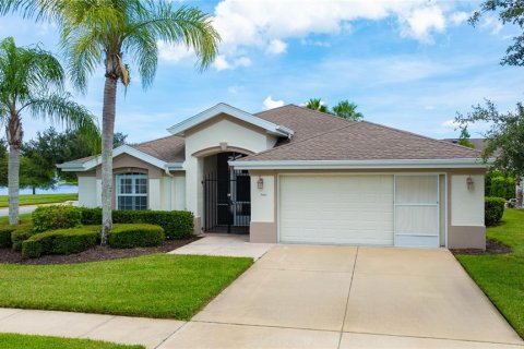 House in Port Orange, Florida 3 bedrooms, 180.42 sq.m. № 2316667 - photo 4