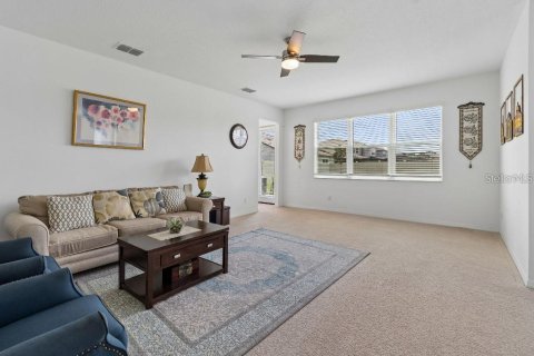 House in Tampa, Florida 5 bedrooms, 331.29 sq.m. № 2229587 - photo 9