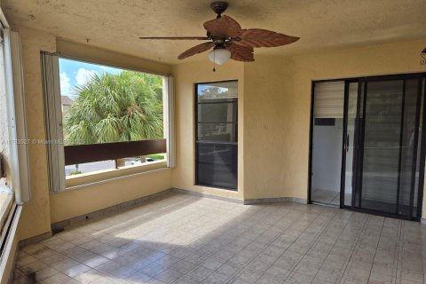 Condominio en venta en Miami, Florida, 3 dormitorios, 115.2 m2 № 1699300 - foto 20