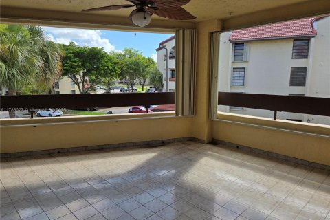 Condominio en venta en Miami, Florida, 3 dormitorios, 115.2 m2 № 1699300 - foto 22