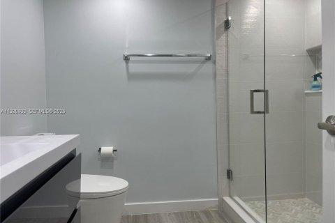 Condo in Miramar, Florida, 1 bedroom  № 1987083 - photo 13