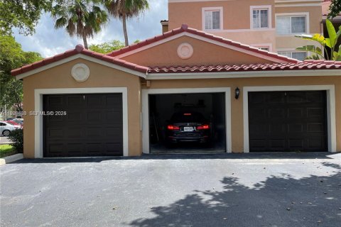 Condo in Miramar, Florida, 1 bedroom  № 1987083 - photo 21