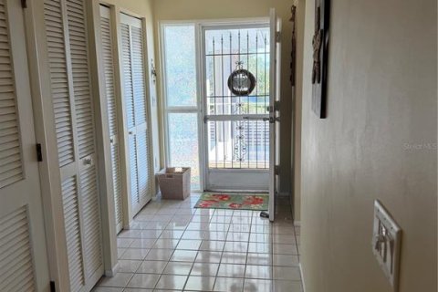 Condominio en alquiler en Bradenton, Florida, 2 dormitorios, 123.93 m2 № 2097531 - foto 7