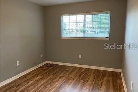 Condo in Winter Park, Florida, 2 bedrooms  № 2219333 - photo 8