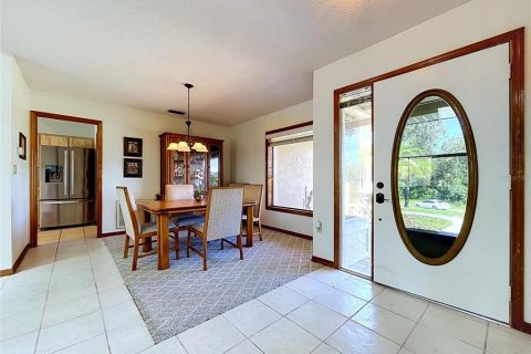 Villa ou maison à vendre à Spring Hill, Floride: 3 chambres, 160.91 m2 № 2418857 - photo 5