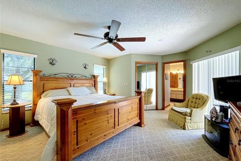 Villa ou maison à vendre à Spring Hill, Floride: 3 chambres, 160.91 m2 № 2418857 - photo 30