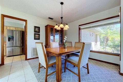 Villa ou maison à vendre à Spring Hill, Floride: 3 chambres, 160.91 m2 № 2418857 - photo 8