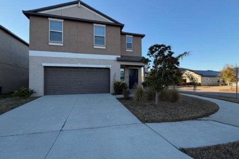 House in Sun City Center, Florida 4 bedrooms, 177.81 sq.m. № 2198990
