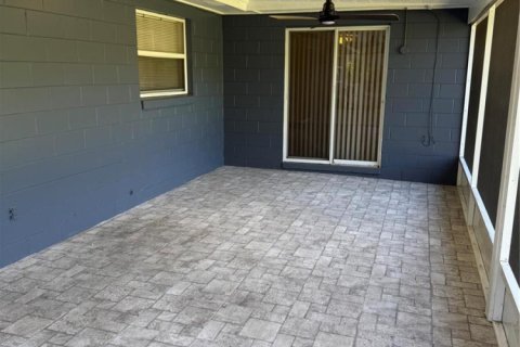 Casa en venta en Orlando, Florida, 3 dormitorios, 165.27 m2 № 2081608 - foto 13