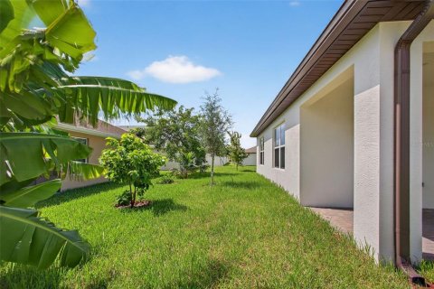 Villa ou maison à louer à St. Lucie, Floride: 4 chambres, 148.92 m2 № 2388233 - photo 14