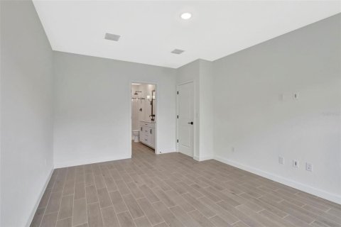 Villa ou maison à louer à St. Lucie, Floride: 4 chambres, 148.92 m2 № 2388233 - photo 20