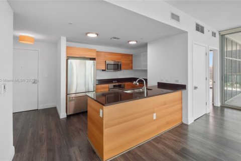 Copropriété à vendre à Miami, Floride: 2 chambres, 117.34 m2 № 1775849 - photo 14