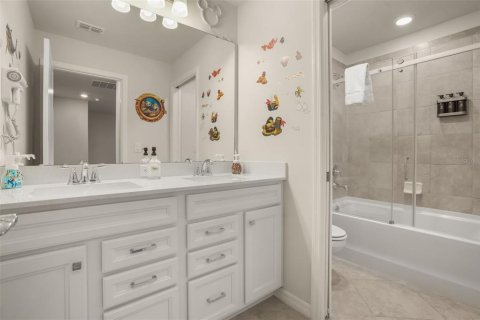 Adosado en venta en Clermont, Florida, 5 dormitorios, 210.8 m2 № 2200882 - foto 21