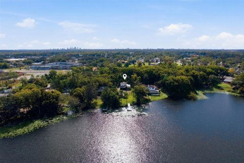 Villa ou maison à vendre à Tampa, Floride: 6 chambres, 310.67 m2 № 2239119 - photo 10