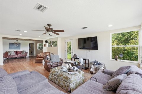 Villa ou maison à vendre à Tampa, Floride: 6 chambres, 310.67 m2 № 2239119 - photo 13