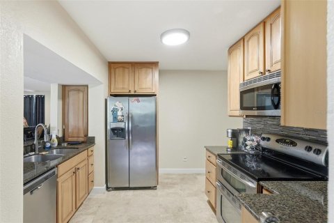 Villa ou maison à vendre à Tampa, Floride: 6 chambres, 310.67 m2 № 2239119 - photo 17