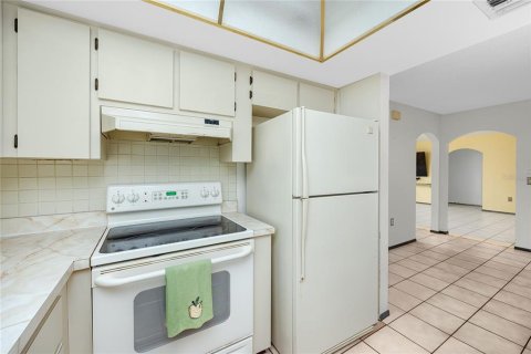 Купить виллу или дом в Холидэй, Флорида 6 комнат, 141.68м2, № 1883459 - фото 17