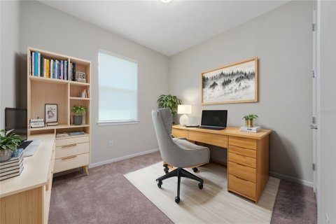 House in Orlando, Florida 4 bedrooms, 216.09 sq.m. № 2400274 - photo 22