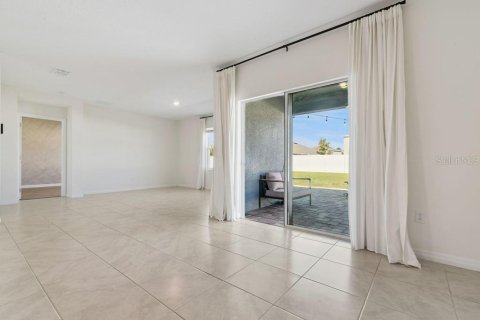 Купить виллу или дом в Маунт-Дора, Флорида 8 комнат, 171.5м2, № 2147879 - фото 10