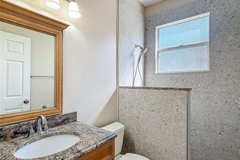 Casa en venta en Orlando, Florida, 5 dormitorios, 294.31 m2 № 1638235 - foto 29