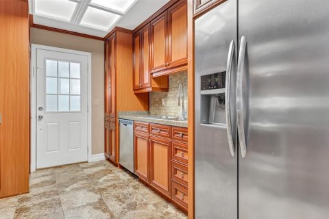 Apartment in Tarpon Springs, Florida 2 bedrooms, 78.04 sq.m. № 1869286 - photo 7