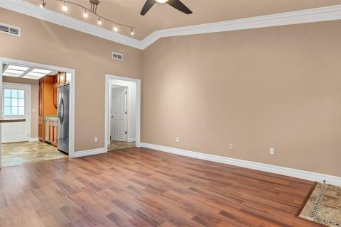 Apartment in Tarpon Springs, Florida 2 bedrooms, 78.04 sq.m. № 1869286 - photo 4