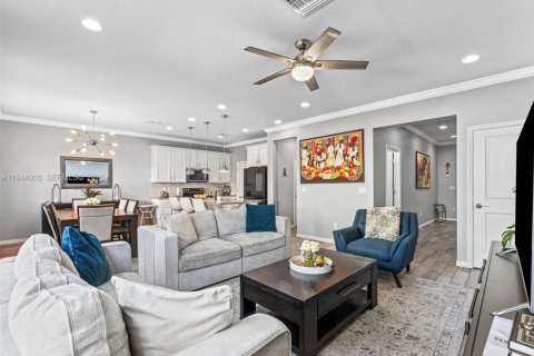 Купить таунхаус в Холливуд, Флорида 3 спальни, 164.25м2, № 2054400 - фото 14