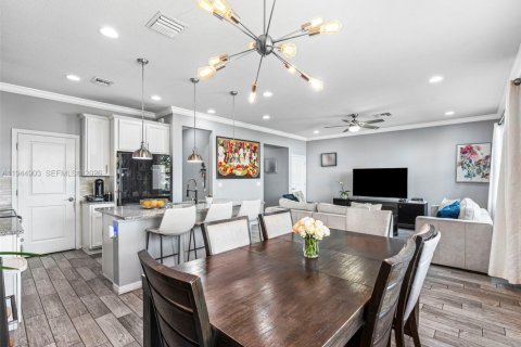 Купить таунхаус в Холливуд, Флорида 3 спальни, 164.25м2, № 2054400 - фото 18