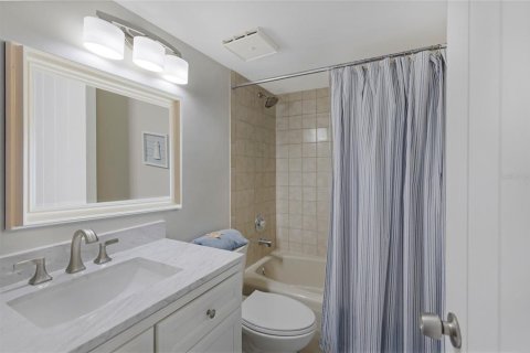 Copropriété à vendre à Clearwater, Floride: 2 chambres, 120.31 m2 № 1795325 - photo 17
