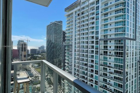 Copropriété à louer à Miami, Floride: 2 chambres, 101.08 m2 № 1999400 - photo 11