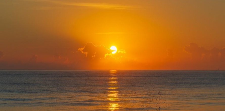 Condominio en Hutchinson Island South, Florida, 3 dormitorios  № 1097473