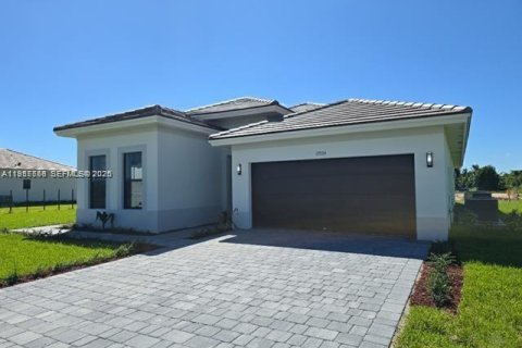 Дом в Хомстед, Флорида 4 спальни № 2018029