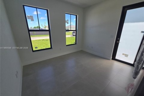 Купить виллу или дом в Хомстед, Флорида 4 спальни, № 2018029 - фото 30