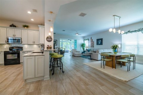 Villa ou maison à vendre à Wimauma, Floride: 2 chambres, 198.63 m2 № 2339818 - photo 15