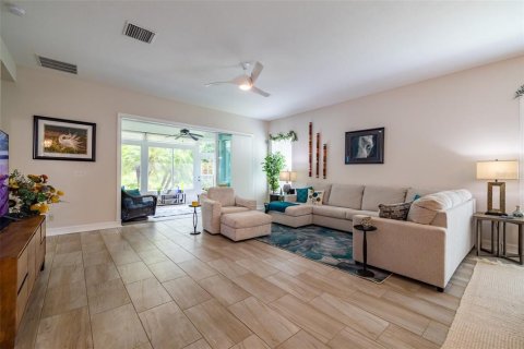 Villa ou maison à vendre à Wimauma, Floride: 2 chambres, 198.63 m2 № 2339818 - photo 19