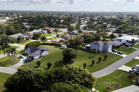 Land in PORT ST LUCIE in Saint Lucie, Florida № 1901621 - photo 3
