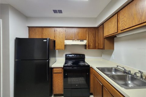 Touwnhouse à louer à Winter Springs, Floride: 2 chambres, 107.4 m2 № 2409973 - photo 9