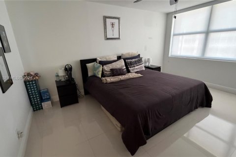 Copropriété à louer à North Miami Beach, Floride: 2 chambres, 112.69 m2 № 1998163 - photo 24
